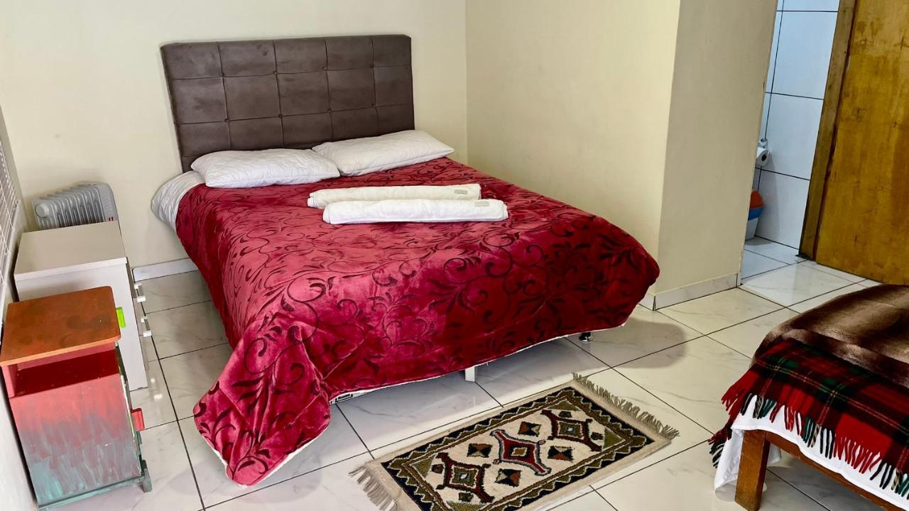 Quarto Duplo